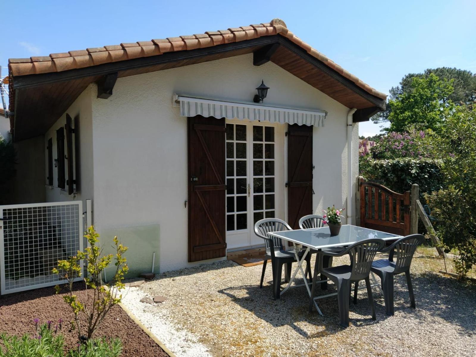 Petite Maison A Biscarrosse - Plage Exterior photo